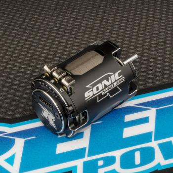 (Pictured: Reedy Sonic 540.DR Competition Brushless Drag Racing Motor.)